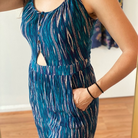 Blue jumpsuit with pockets and adjustable shoulder straps - Picture 5 of 5